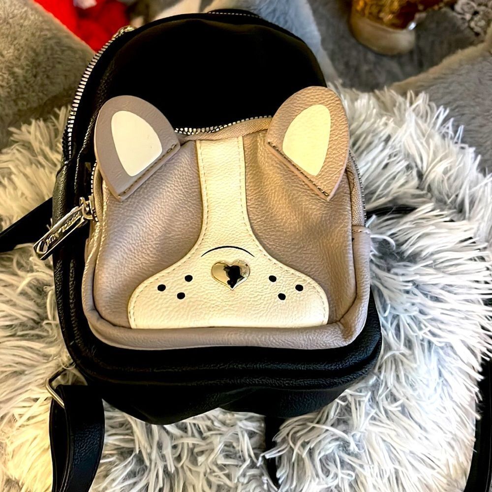 Betsey Johnson Puppy Dog frenchie french bulldog Backpack black grey heart mini